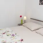 Διαμέρισμα Markas *